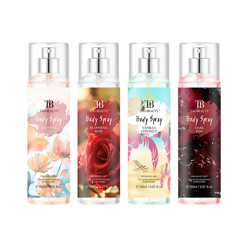 Fragrance World Perfume - بخاخ العطر ذو رائحة زهرية خفيفة
